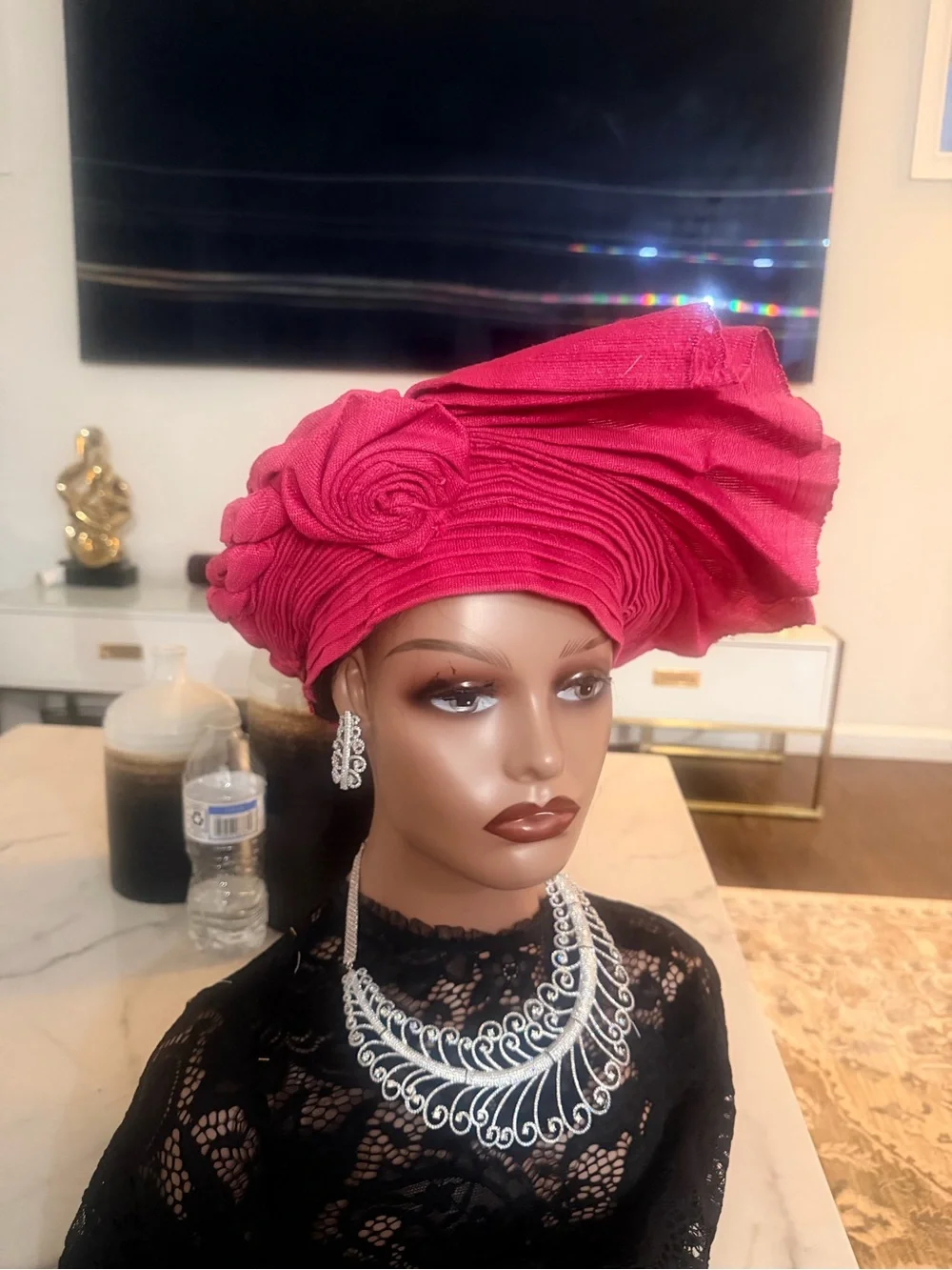 N/A elegant red